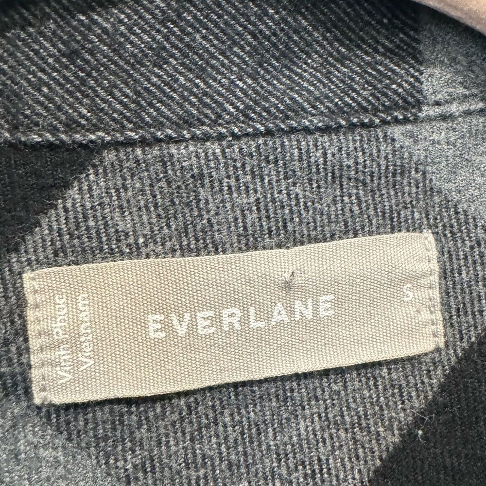 Everlane Black and Grey Plaid Flannel Overshirt - Size Small - Picture 3 of 4